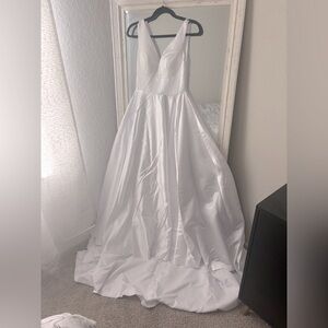 A line princess satin wedding dress